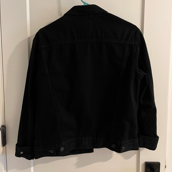 Levi | Black Trucker Jean Jacket - Picture 2 of 3